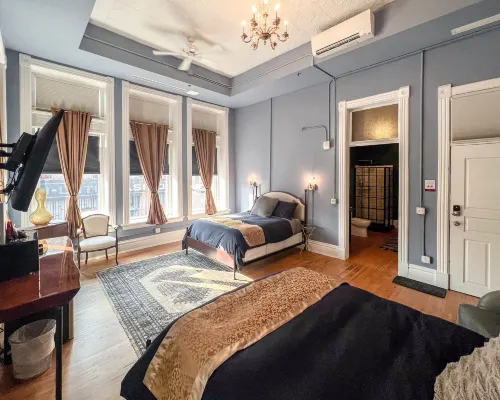 The Oliver Inn Hotels in Duluth