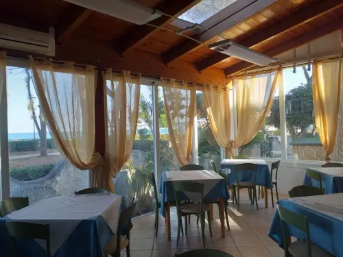 Spacious Double Room Beside the Sea - Pensions