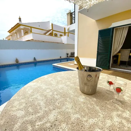 Pêra Amazing Villa with Pool by Homing