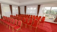 Hotel Vezir Palace Hotels in Sisava