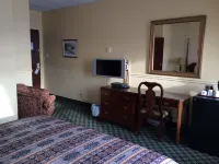 Auberge Montebello - parking