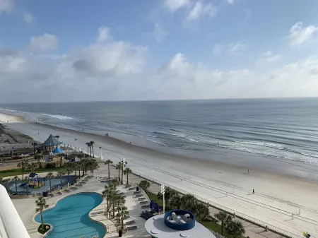 Wyndhams Ocean Walk Resort