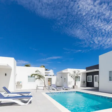 The Palm Leaf Apartments