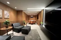 諾羅埃斯特 - 現代且中心