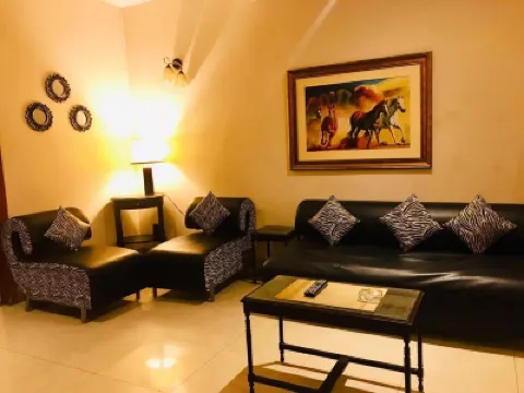 拉合爾伊甸公寓 酒店