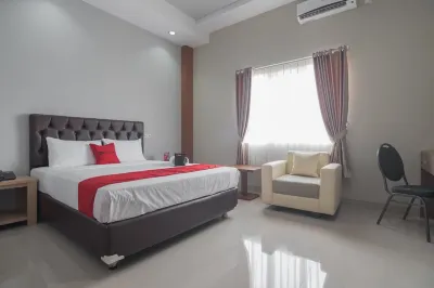 RedDoorz Near Islamic center Samarinda Hotel di Karang Asam Ulu