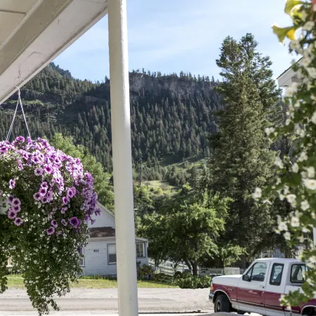 Abram Inn & Suites