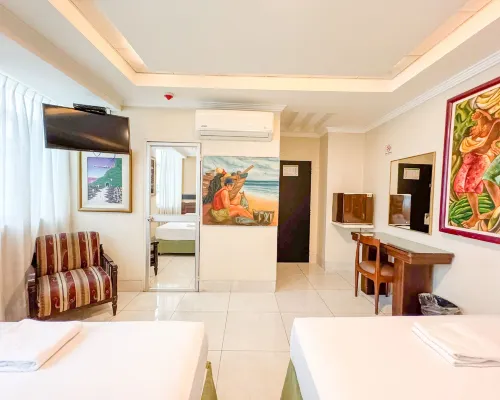 GH Alexander Hotel Hoteles cerca de Estadio George Capwell