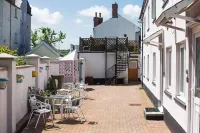 The Coach House Hotel Hotels in Pembroke