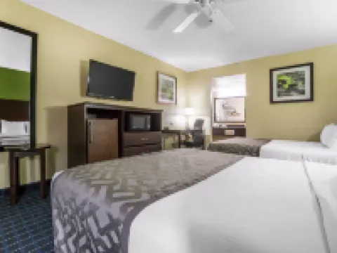 ロードウェイ イン & スイーツ ニードルズ ニードルズのホテル