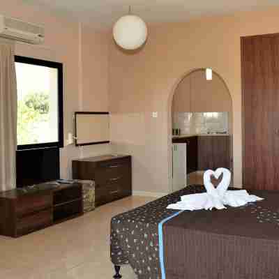 Anna Hotel Apartments Rooms
