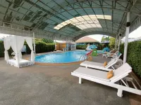 P.Paradise Hotel