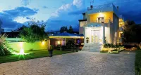 Peri's Hotel