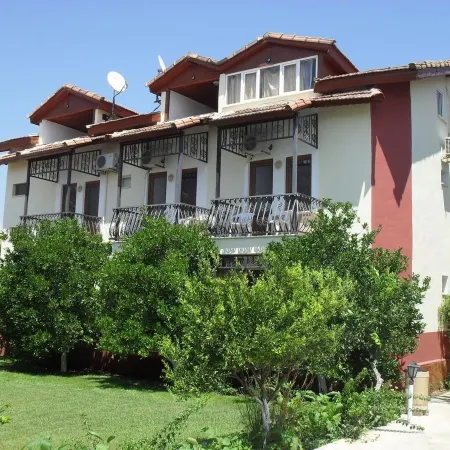 Villa Ozalp Apartments