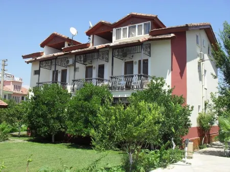 Villa Ozalp Apartments