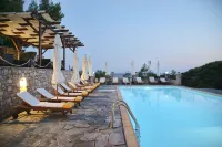 Yalis Hotel - Pool