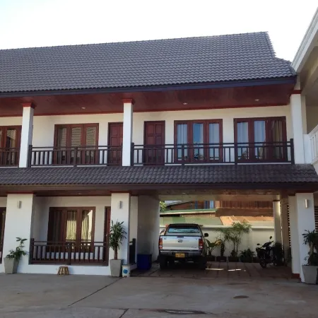 Chalouvanh Hotel