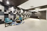 Qube Broadbeach Ocean View Apartments