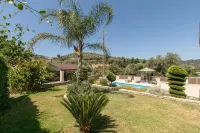 Villa Neaira