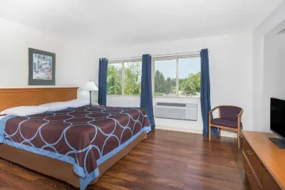 Super 8 by Wyndham Kingston Hotels in Ulster