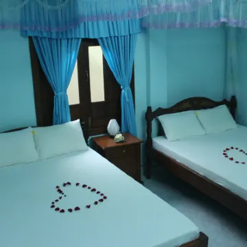 Island Smiles Homestay Hotels near Cham Island