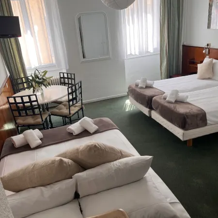 Azurene Royal Hotel