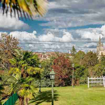 Logis Domaine de Fompeyre Hotel Exterior
