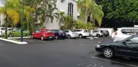 Reef Palms Motel Apartments - Motels