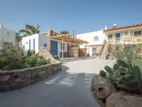 Alexandros Mykonos Hotels in Klouvas
