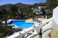 Armadoros Hotel / Ios Backpackers - Ocean View