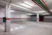 Hotel San Antonio El Real - parking