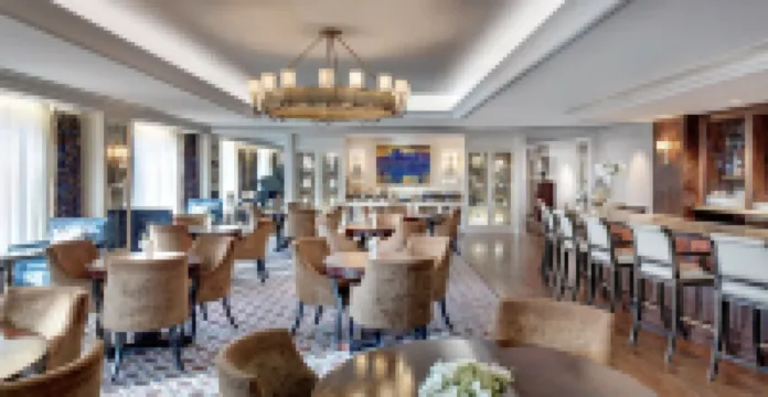The Palazzo Prestige Club Lounge – Daily Breakfast Included with Private Check-in
