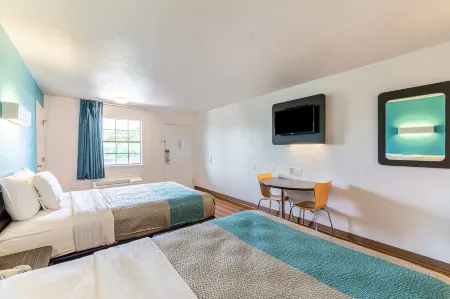 Motel 6 Georgetown, TX Отели рядом с достопримечательностью «Университет Саутуэстерн»