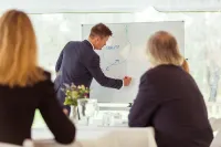 Tindarra Resort Hotels in Moama