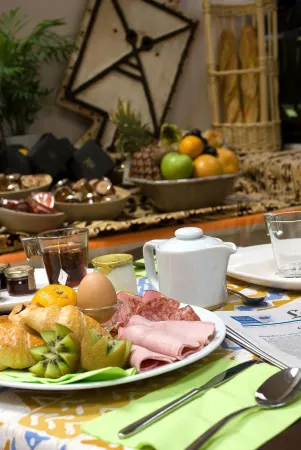 The Originals City Hôtel lIroko Aix-Les-Bains Grand Port Отели в г. Экс-ле-Бен