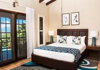 Heavenly Suites Отели в г. Ла Феиллет