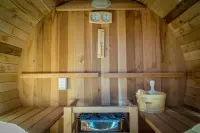 Tasman Holiday Parks - Te Anau - Spa
