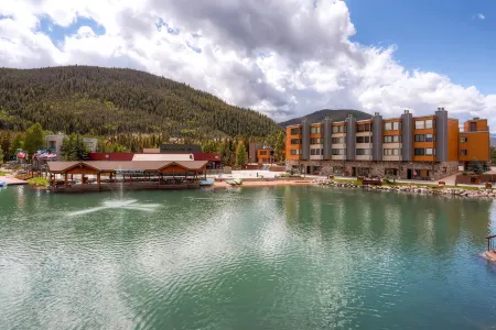 Lakeside Village by Keystone Resort