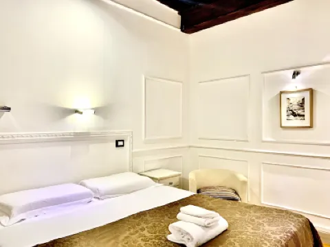 Domus Ester Hotels near Piazza Navona