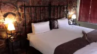 Khan River Lodge Hotels in Wilhelmstal