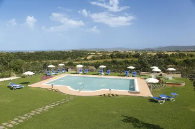 Agriturismo Poggio Al Tufo Hotel dekat Via CAVA ETRUSCA SAN GIUSEPPE