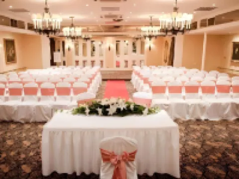 The Bull Hotel, Sure Hotel Collection by Best Western Hotels in Peterborough