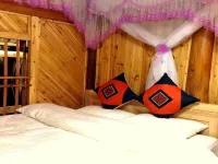 Xoi Homestay Ba Be Lake Hotel di Khang Ninh