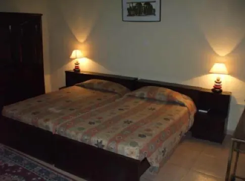 Coconut Grove Miners Lodge Hotels in 