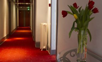 Brit Hotel Roanne - le Grand Hôtel