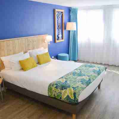Hôtel Le Grand Bleu Rooms
