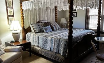 Arizona Mountain Inn and Cabins