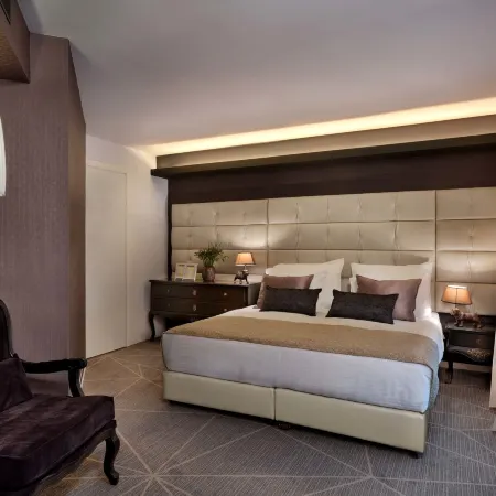 21st Floor Hotel