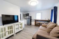 แองเคอร์ เบย์ อินน์ แอนด์ สวีทส