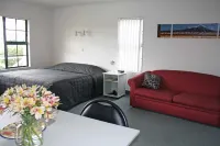Kerry Lane Motel Hotels in Hawera